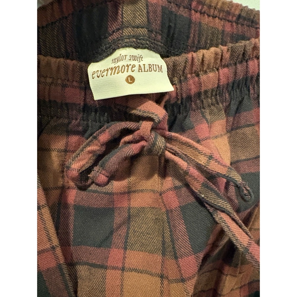 Taylor Swift Evermore Album Plaid Flannel Pajama Set Women Sz L Cotton Lounge - Picture 5 of 11